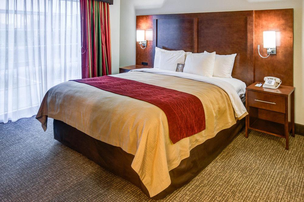 Comfort Inn Redding Near I-5 Exterior photo