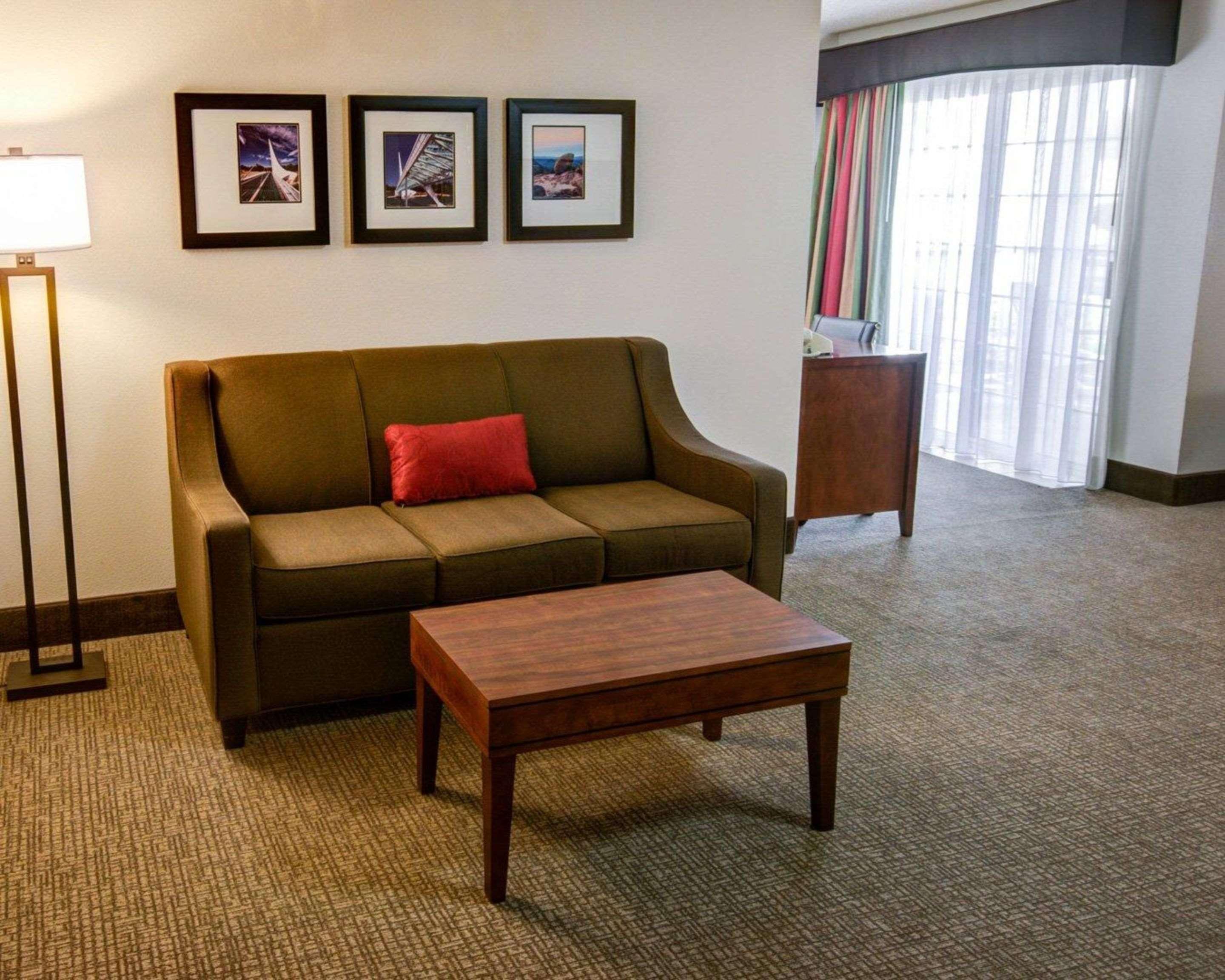Comfort Inn Redding Near I-5 Exterior photo